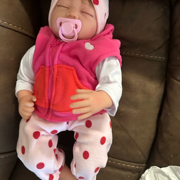 Reborn Baby - Picture 1 of 2